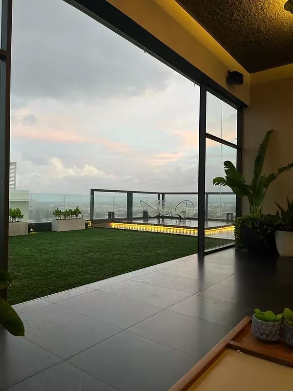 apartamentos - Lujoso Apartamento en Piso Alto, Cerros de Gurabo 1