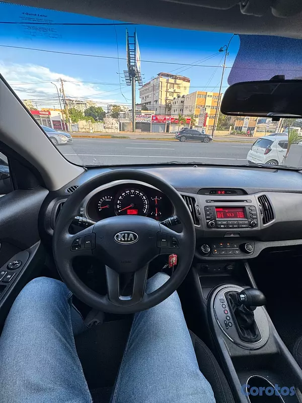 jeepetas y camionetas - Kia Sportage LX 2014 10