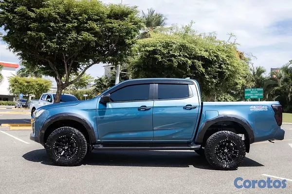 jeepetas y camionetas - Isuzu Dmax Europea 2025 7