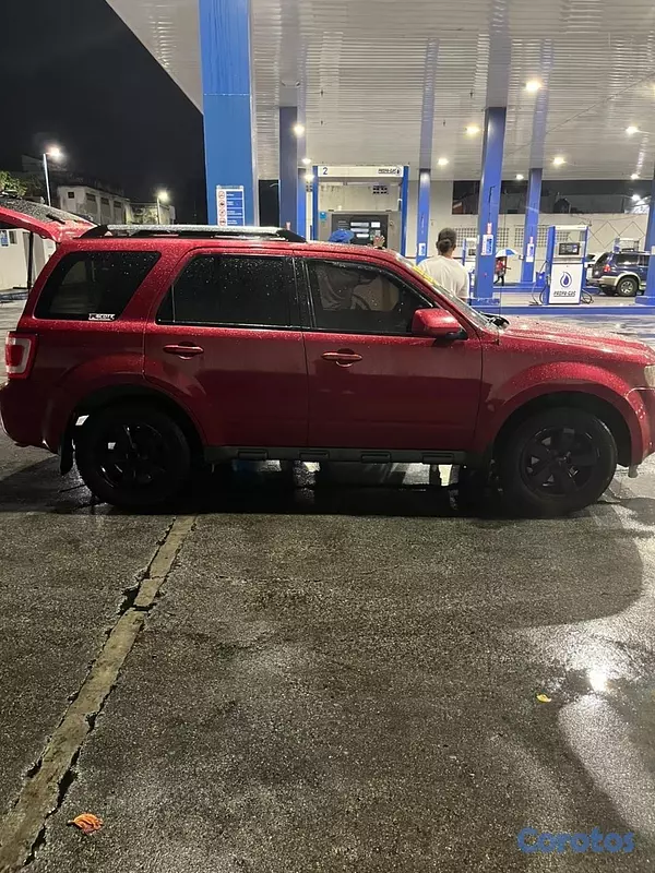 jeepetas y camionetas - Vendo ford escape 2009 limited 4WD V6* 1