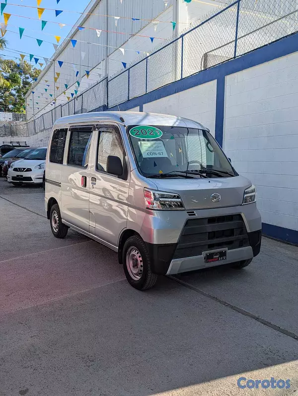 jeepetas y camionetas - DAIHATSU HIJET 2021 9