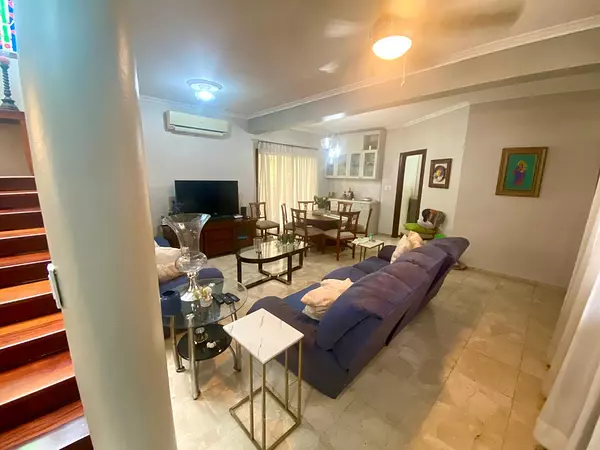 casas - Vendo Casa en La Castellana  9