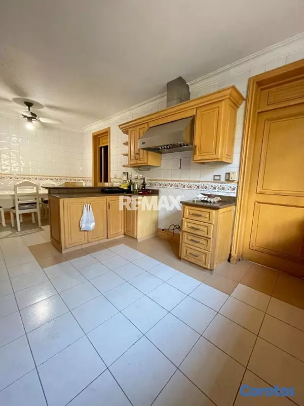 casas - Casa/Local Comercial en alquiler en Las Praderas 11