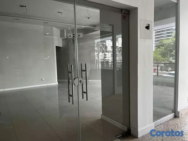 oficinas y locales comerciales - Local comercial en alquiler en Piantini  5