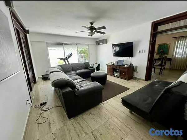 oficinas y locales comerciales - EN VENTA O ALQUILER Casa en los prados  10