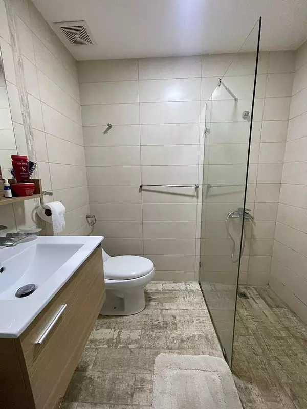 apartamentos - Se vende apartamento en Naco 3