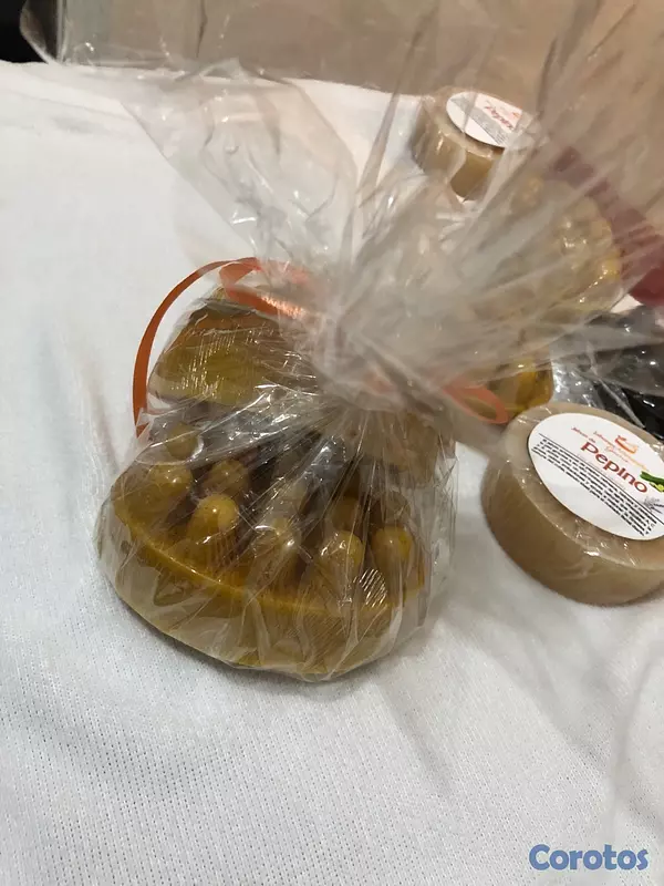 negocios en venta - El jabón de cúrcuma sirve principalmente para aclarar quitar manchas ect .
 2