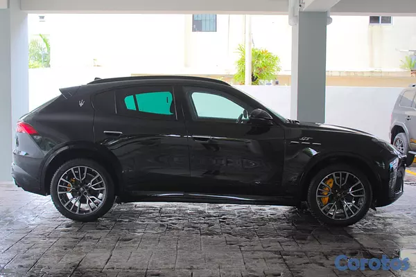 jeepetas y camionetas - Maserati Grecale GT 2026 11