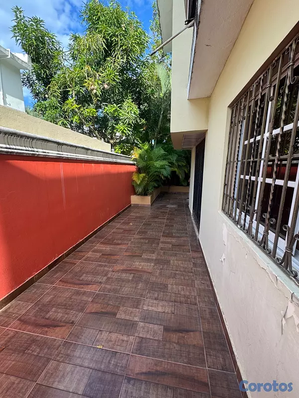 casas - Alquiler de casa Residencial Villas Claudia a paso 4