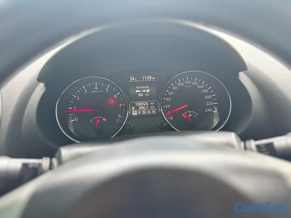 jeepetas y camionetas - Nissan qashqai 2011 8
