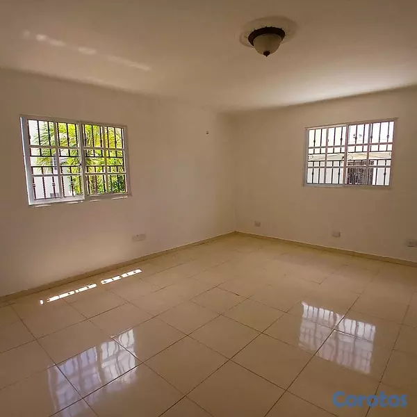 casas - Casa 2 Niveles en La Moraleja en Santiago  7