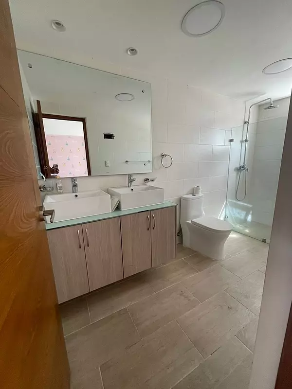 apartamentos - Se vende apartamento tipo PH en Seralles 4