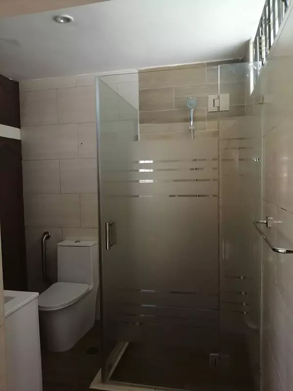 oficinas y locales comerciales - Alquilo Local 443 mts Los Prados
 2