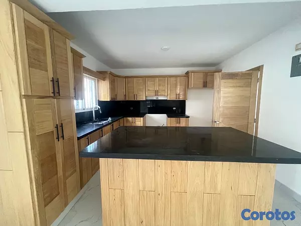 casas - venta de casa en la autopista de san isidro prado oriental  2
