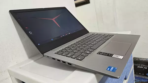 computadoras y laptops - lenovo Slim 14 Pulg Core i3 11th Gen Ram 8gb ddr4 Disco 128gb SSD Wifi hdmi  2