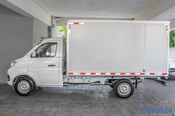 camiones y vehiculos pesados - KYC T3 Box Truck 3