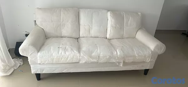 muebles y colchones - se vende sofa de IKEA está nuevo lo vendo por qué no encaja en n la decoración  3