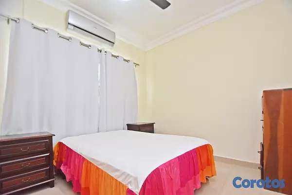apartamentos - SE VENDE APARTAMENTO EN EL RENACIMIENTO 7