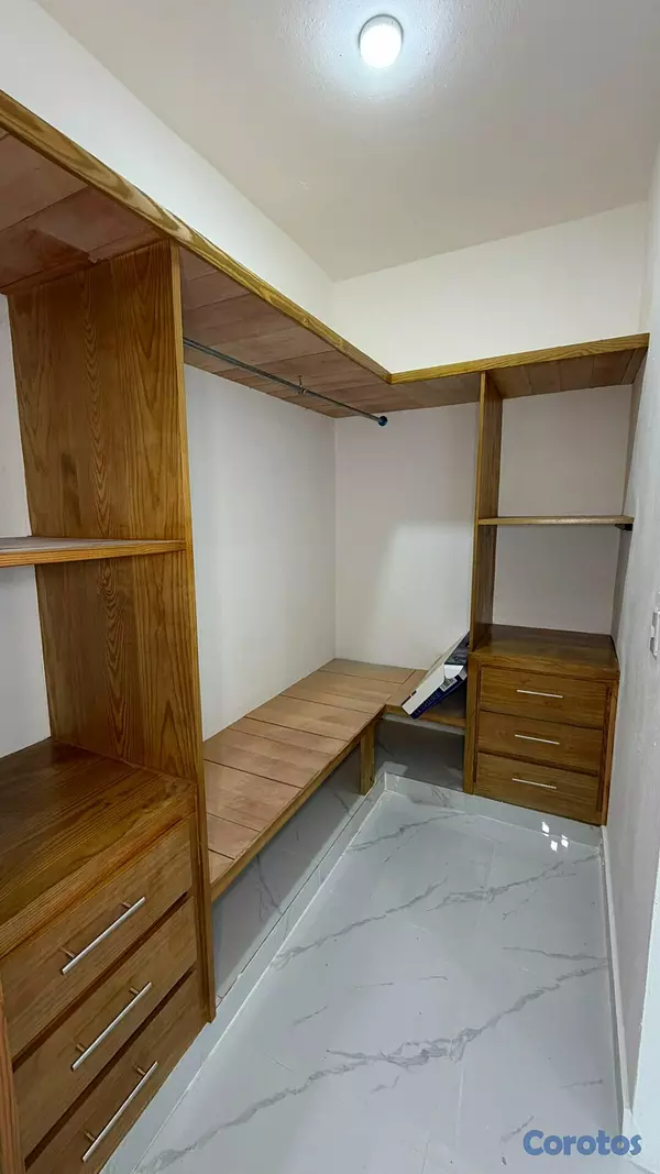 casas - CASA EN VENTA - LOS TOCONES, SANTIAGO. 2