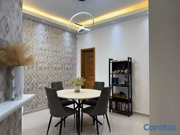 apartamentos - vendo independencia klm 7 y Mendio dos habitaciones 2.5 baños dos parqueos serví 10