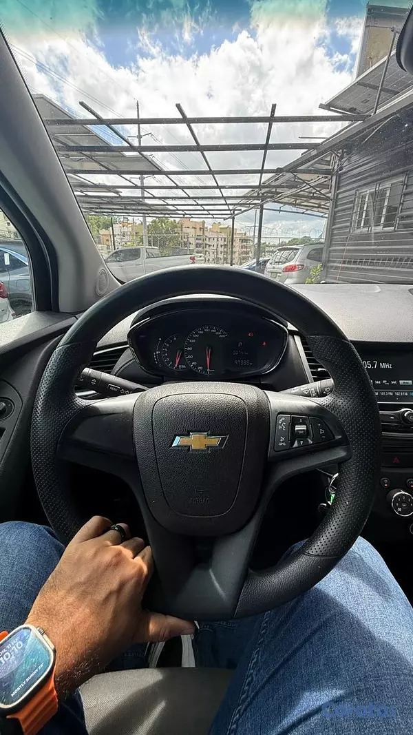 jeepetas y camionetas - Chevrolet Trax LT 2020 8