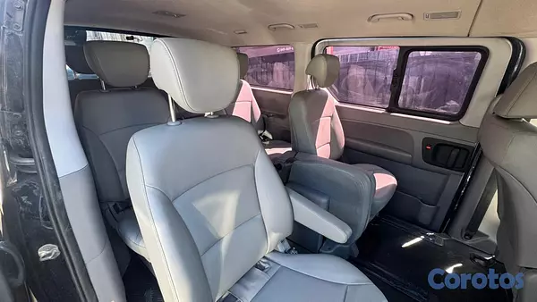 jeepetas y camionetas - 2021 - HYUNDAI GRAND STAREX - 12 ASIENTOS - DIESEL 6