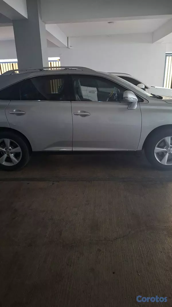 jeepetas y camionetas - Lexus - Rx 350 - Año 2012 - Automática - Usado 10