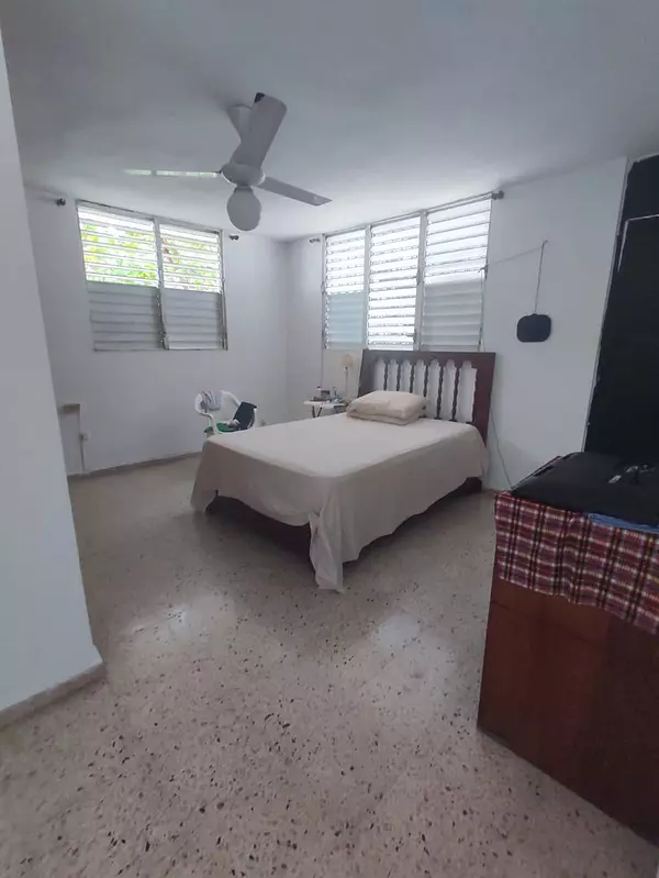casas - Vendo casa de 2 niveles  residencial Gacela 
 7