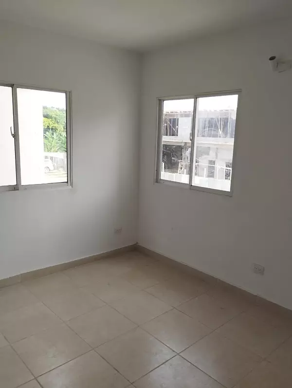 apartamentos - Apartamento de segundo piso, Terraza Oriente, Edwin 8