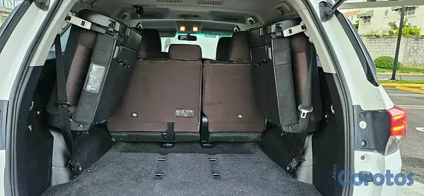 jeepetas y camionetas - Toyota fortuner 2018  7