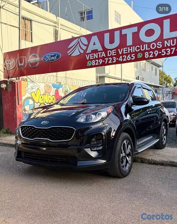 jeepetas y camionetas - Kia Sportage LX 2020 3