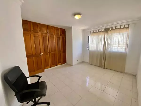 apartamentos - Vendo Apartamento Amplio en Arroyo Hondo 
 10
