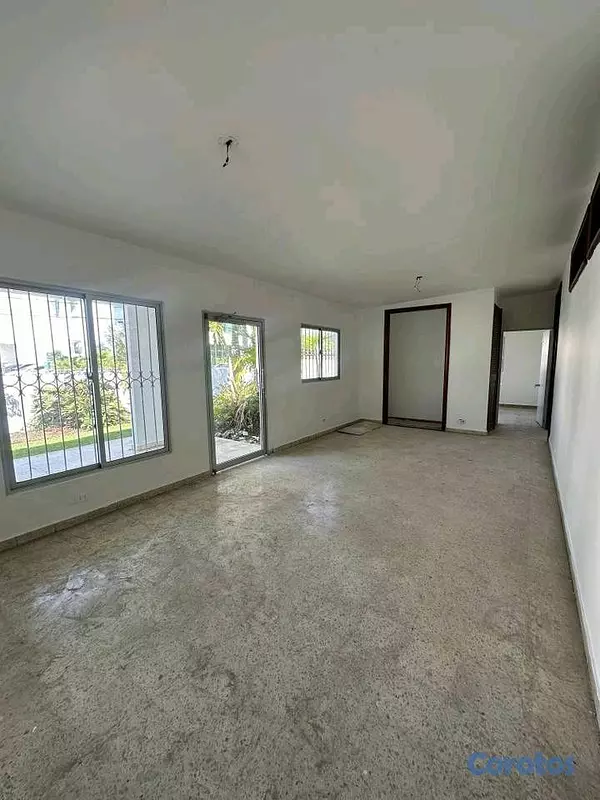 casas - Alquiler de Casa en Los Prados  4