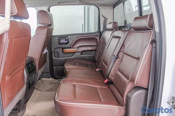 camiones y vehiculos pesados - Chevrolet Silverado High Country  14
