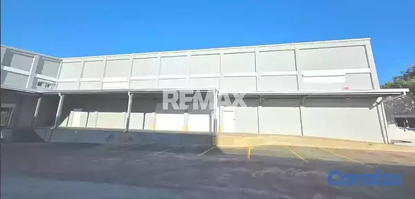 oficinas y locales comerciales - Nave industrial de 1,000mt2 en alquiler en Ensanch 1