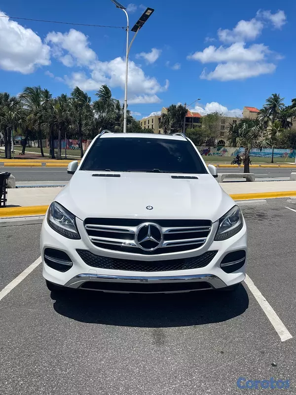 jeepetas y camionetas - Mercedes Benz GLE 2016 5
