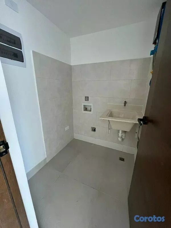 apartamentos - Apartamento en venta en Evaristo Morales 9