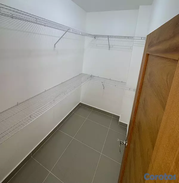 apartamentos - Apartamento En Venta, 6to Piso, Terraza Privada, Piscina. 9