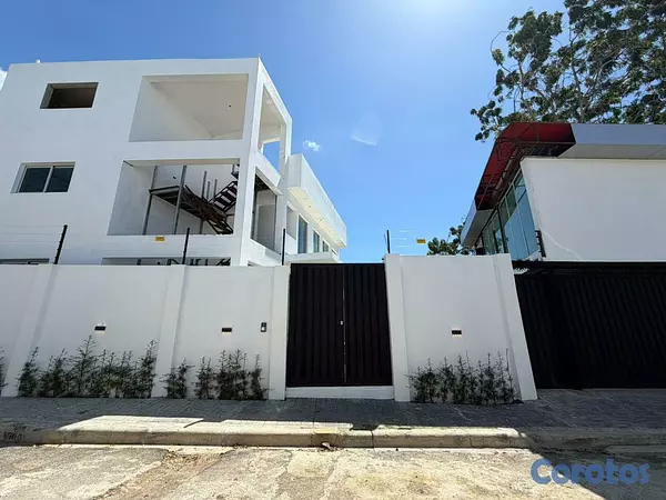 casas vacacionales y villas - Villa en venta - Padre las casas, Santiago 1