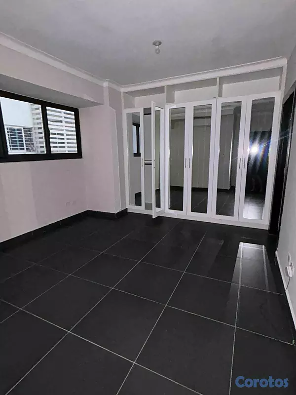 apartamentos - 🏢✨ APARTAMENTO EN ALQUILER – NACO ✨🏢 📐 147 m² neto 5
