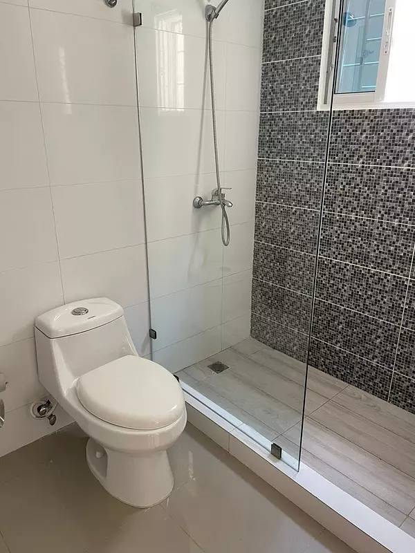 apartamentos - Apartamento 1er Nivel en Llanos de Gurabo 8
