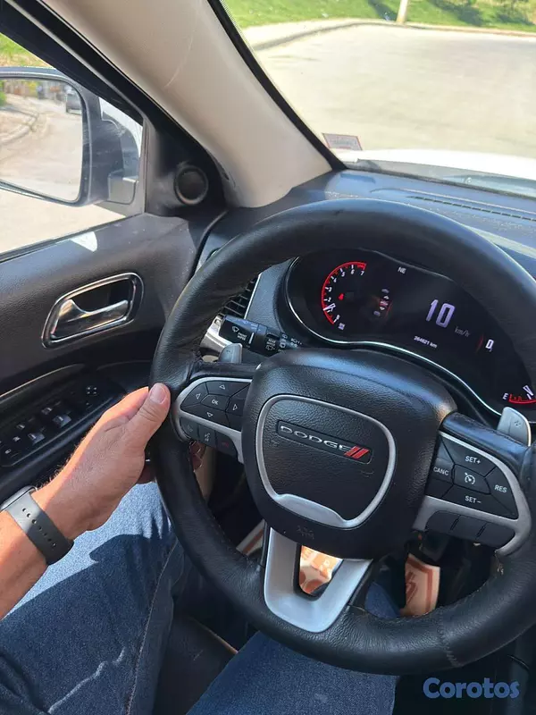 jeepetas y camionetas - DODGE DURANGO SXT 2017 3