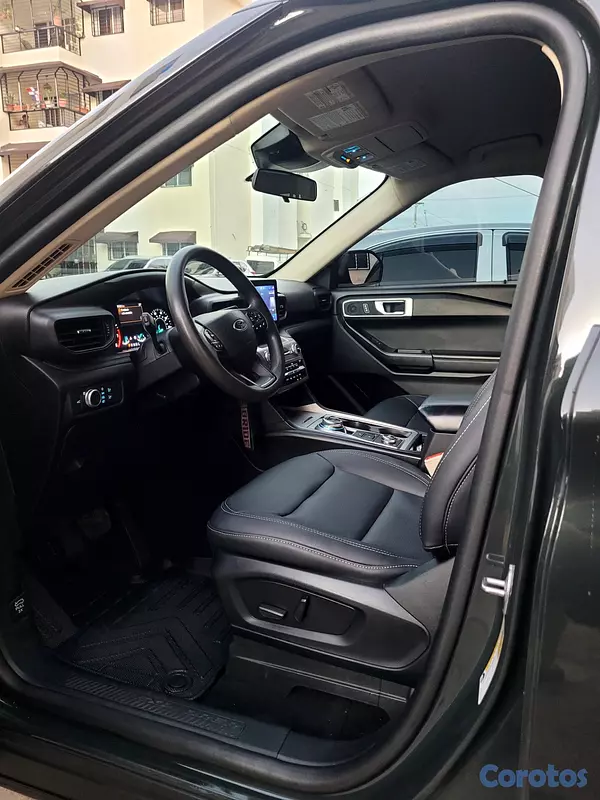 jeepetas y camionetas - Ford Explorer 2022 8