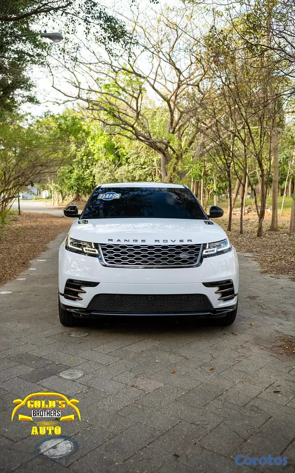 jeepetas y camionetas - Land Rover Range Rover Velar R-Dynamic 2018 Clean  2