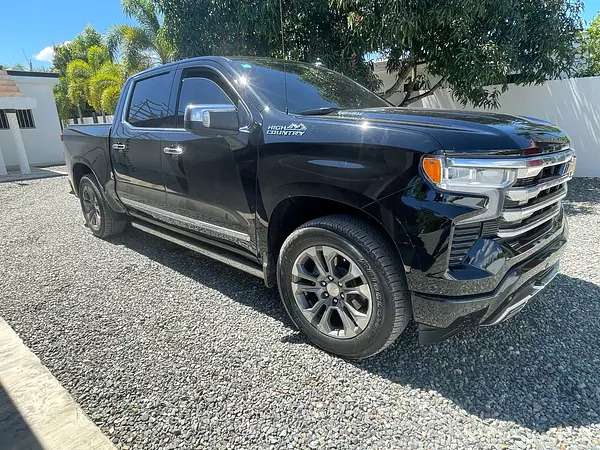 jeepetas y camionetas - chevolet silverado 2023 7