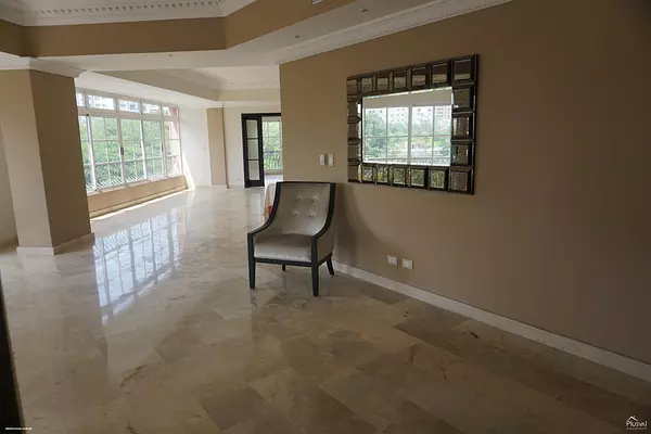 penthouses - Amplio, fresco, y con muy buena ubicacion ,Apartamento en venta en La Esperilla 4