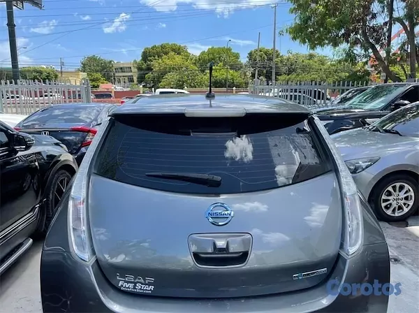 carros - NISSAN LEAF 2014 4