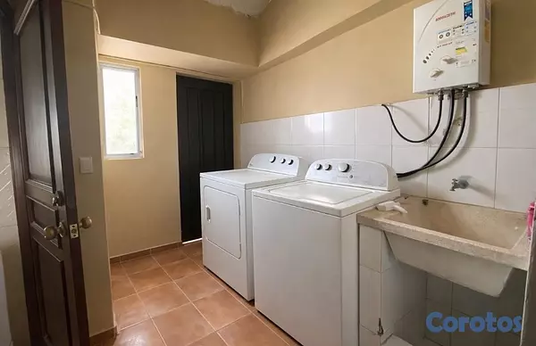 apartamentos - Clásico en Bella Vista con luz, frescura y vistas en todos sus espacios 11