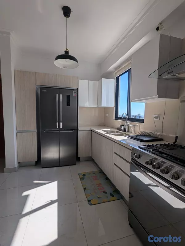 penthouses - Naco. Encantador penthouse de 3 niveles, 2 hab + a 4