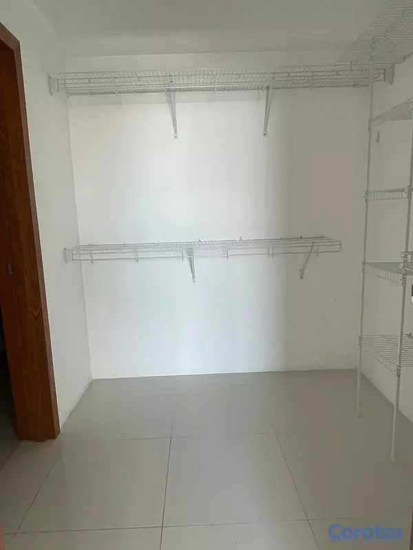apartamentos - alquiló los cacicazgo piso 8 una habitación 1.5 baño parqueo área social piscina 11